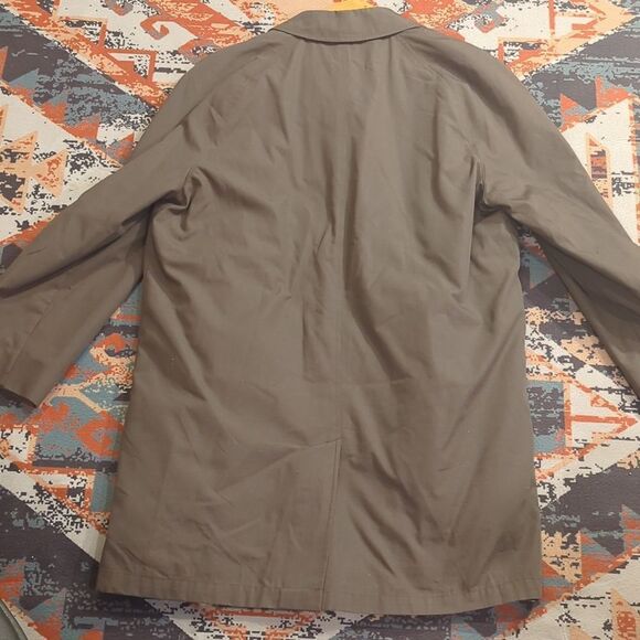 London Fog Trench Coat, lined, no belt - Picture 2 of 12